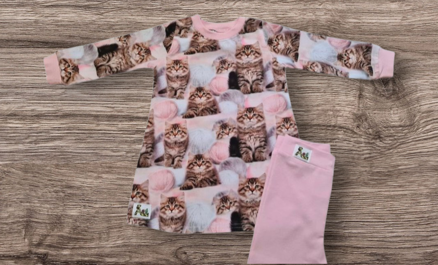 Yndislegi Agú kisukjóllinn