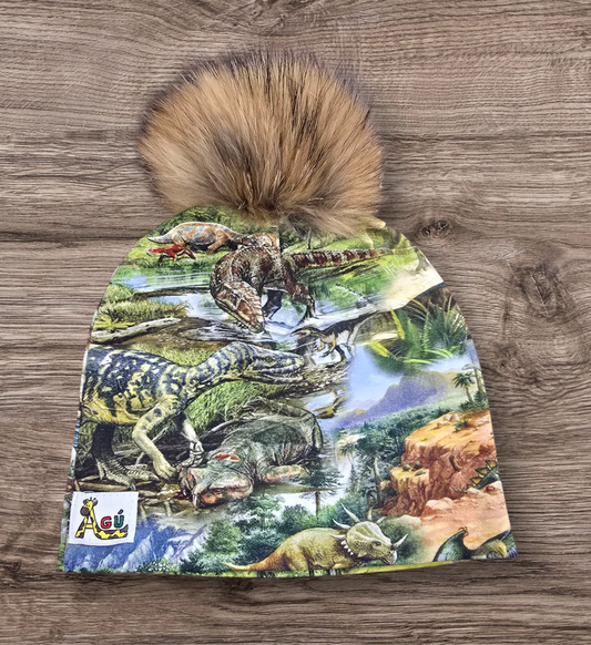 Risaeðlu húfa