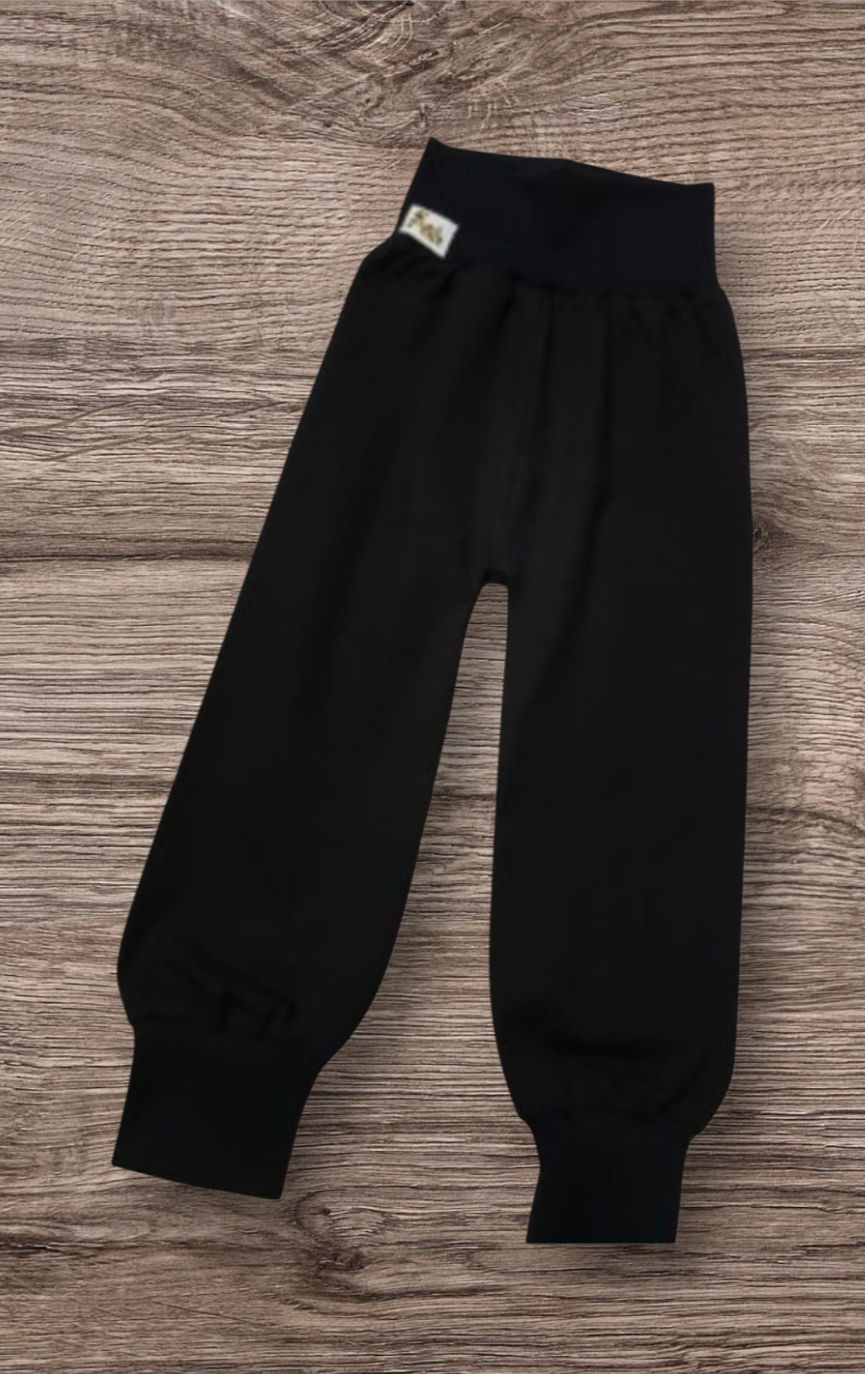 Svartar Agú buxur