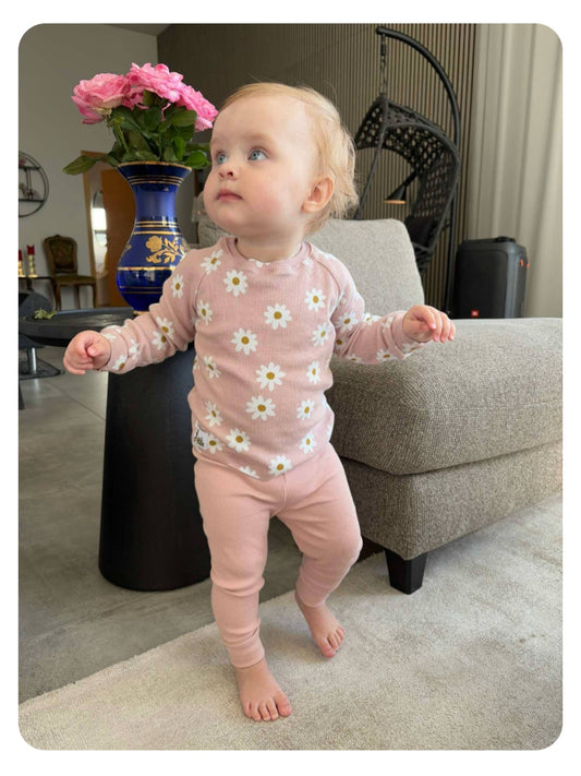 Bleik blóma rib peysa