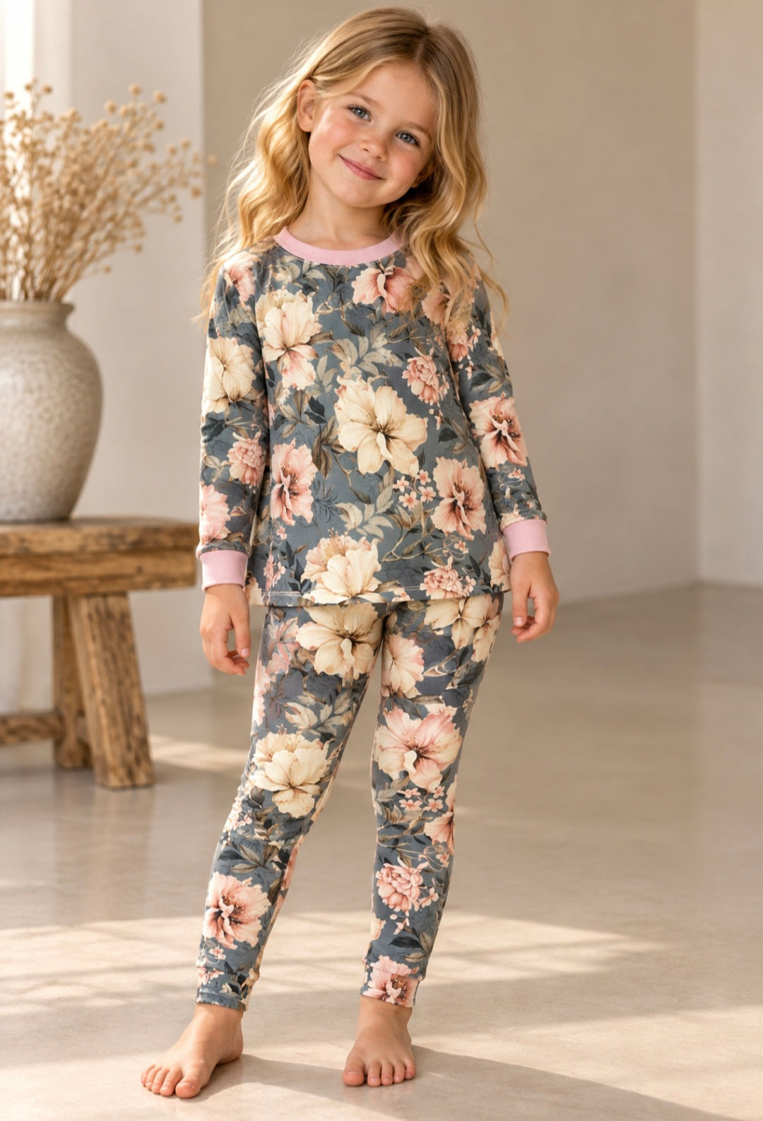 Gráar leggings með blómamynstri